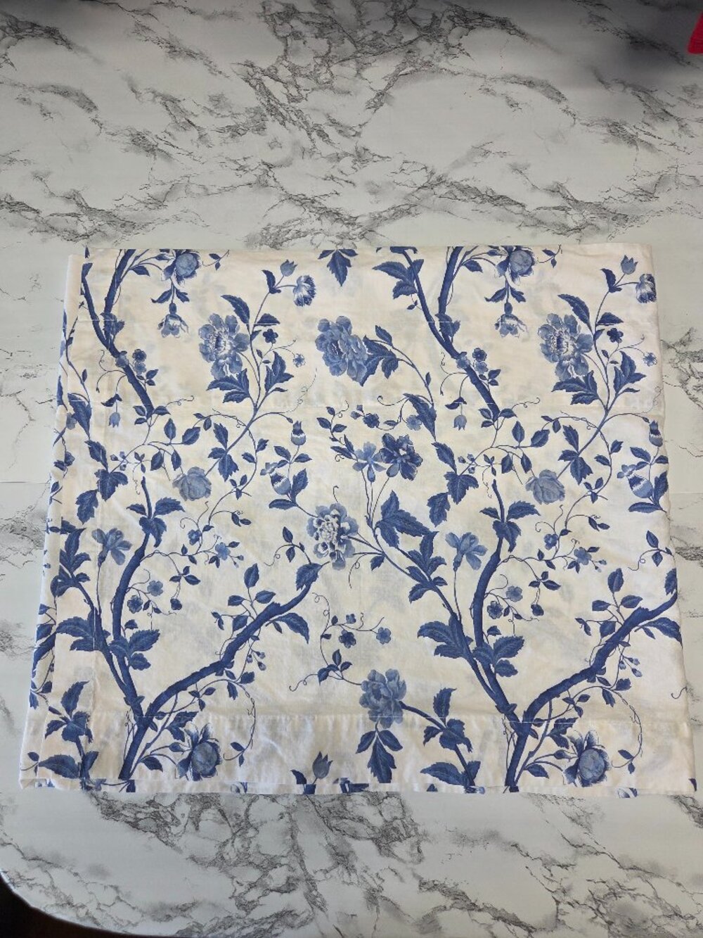Laura Ashley 100% Cotton Blue White Floral 80 Inch Summer Cottage Valance
